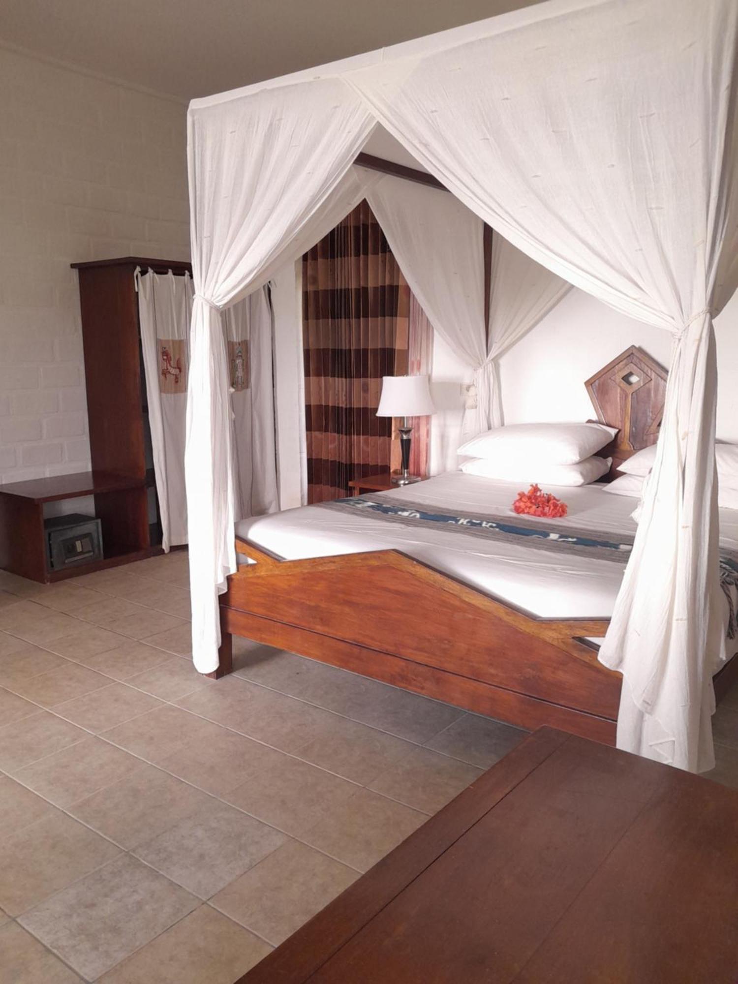 Sumba Nautil Resort Deke Exterior foto